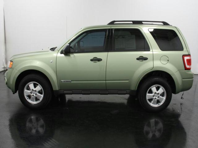 Ford Escape 2008 photo 2