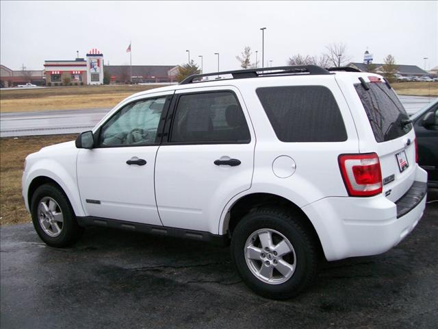 Ford Escape 2008 photo 2