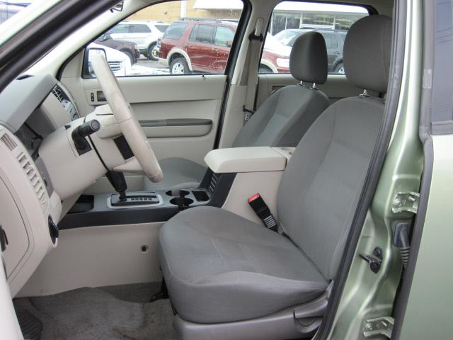 Ford Escape 2008 photo 4