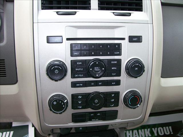 Ford Escape 2008 photo 3