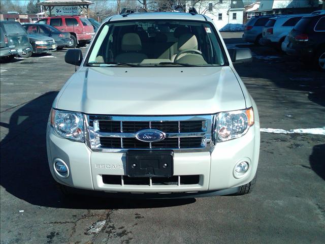 Ford Escape 2008 photo 2