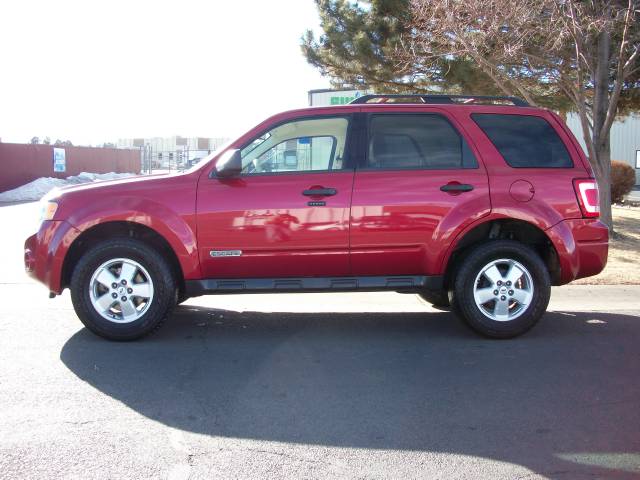 Ford Escape ESi Sport Utility