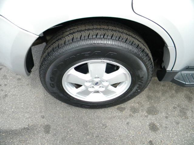 Ford Escape 2008 photo 15