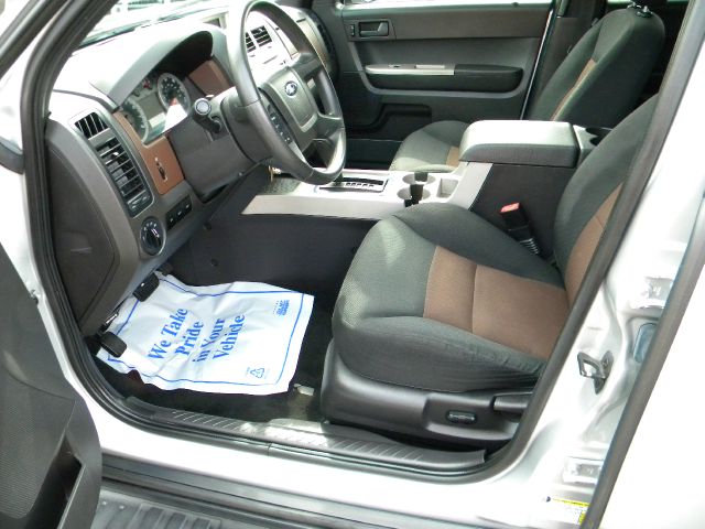 Ford Escape 2008 photo 3