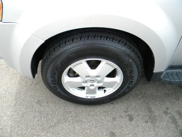 Ford Escape 2008 photo 7