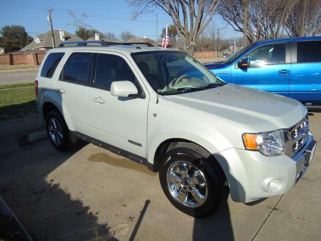 Ford Escape 2008 photo 2