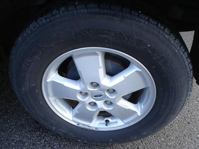 Ford Escape 2008 photo 4