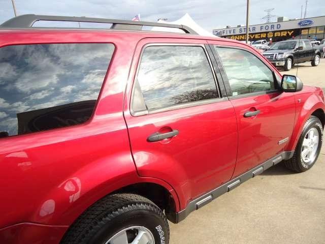 Ford Escape 2008 photo 2
