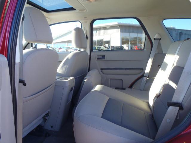 Ford Escape 2008 photo 2