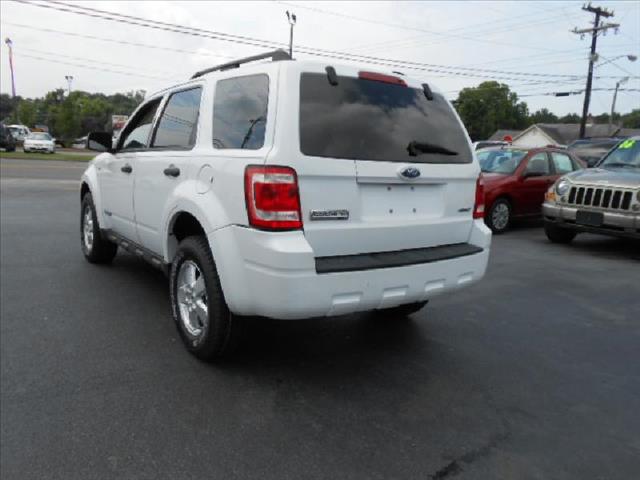 Ford Escape 2008 photo 1