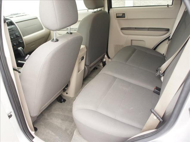 Ford Escape 2008 photo 3
