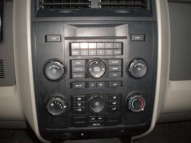 Ford Escape 2008 photo 3