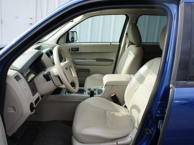 Ford Escape 2008 photo 3