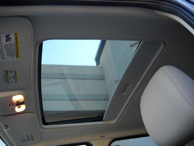 Ford Escape 2008 photo 2