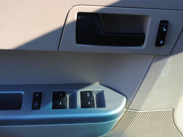 Ford Escape 2008 photo 4