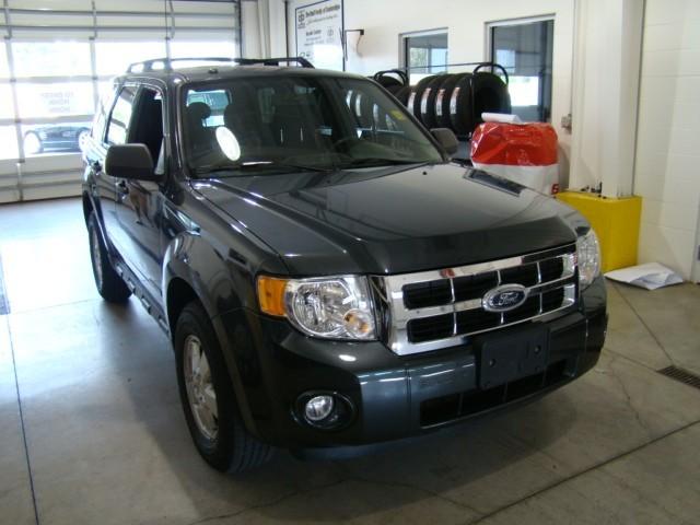 Ford Escape 2008 photo 2