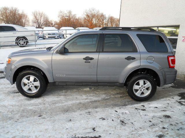 Ford Escape 2008 photo 2