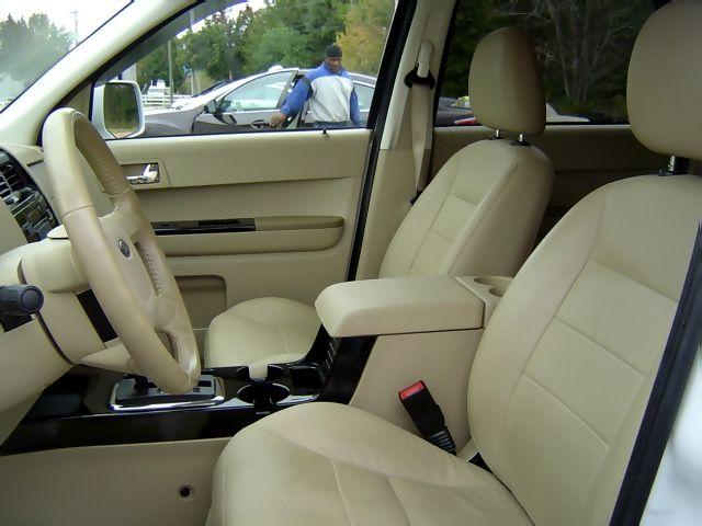 Ford Escape 2008 photo 1