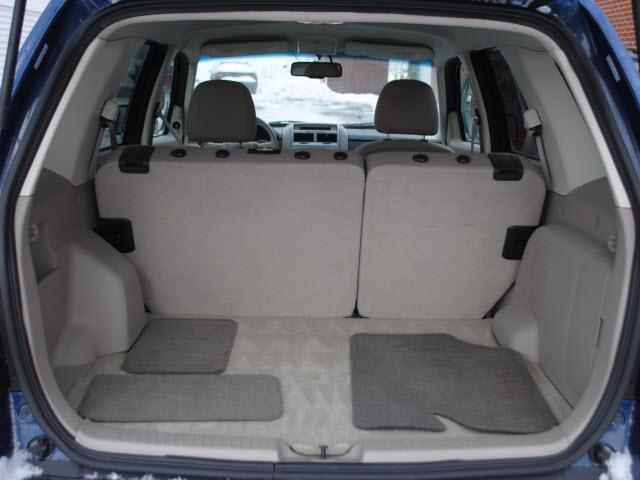Ford Escape 2008 photo 2