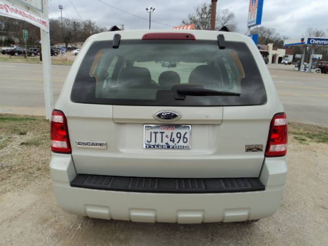 Ford Escape 2008 photo 3