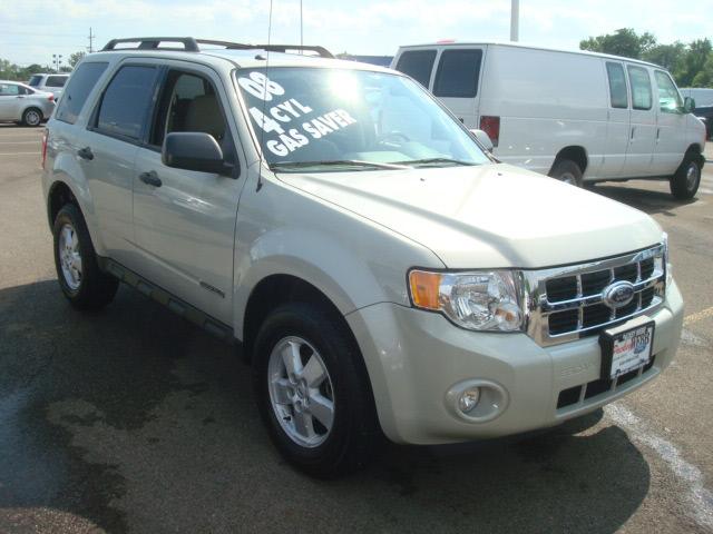 Ford Escape 2008 photo 2