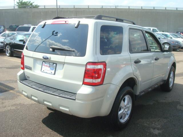 Ford Escape 2008 photo 3