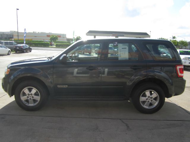 Ford Escape 2008 photo 2