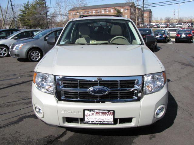 Ford Escape 2008 photo 1