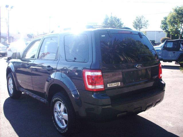Ford Escape 2008 photo 2