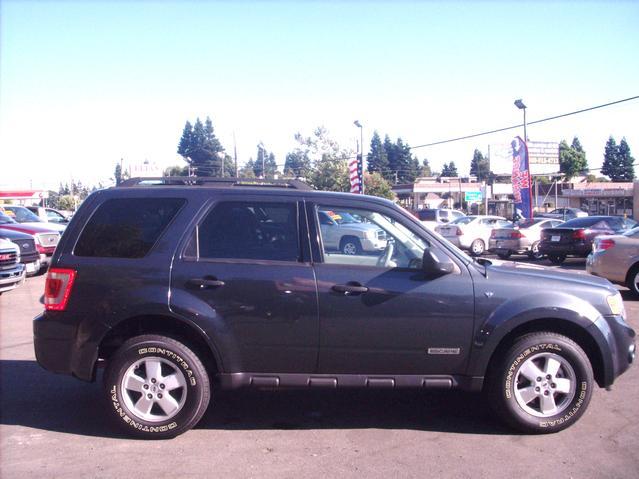 Ford Escape 2008 photo 3
