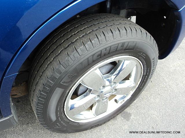 Ford Escape 2008 photo 1