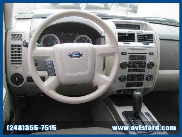 Ford Escape 2008 photo 1
