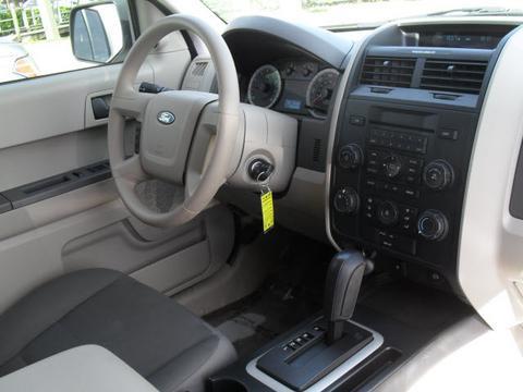 Ford Escape 2009 photo 3