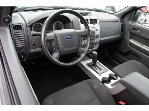 Ford Escape 2009 photo 3