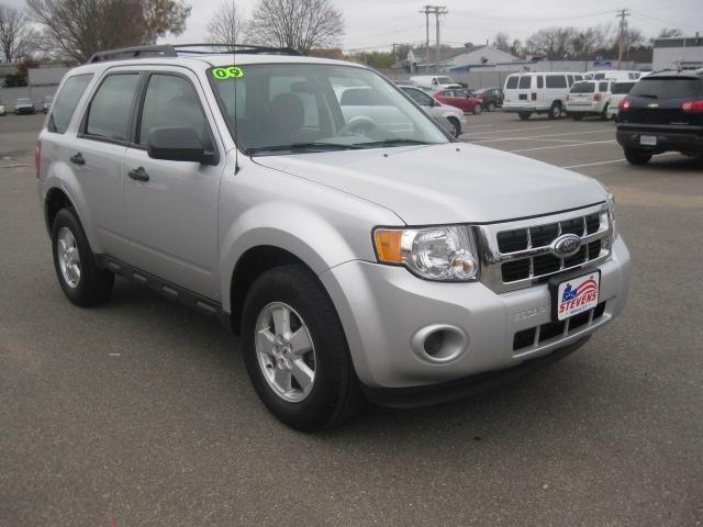 Ford Escape 2009 photo 2