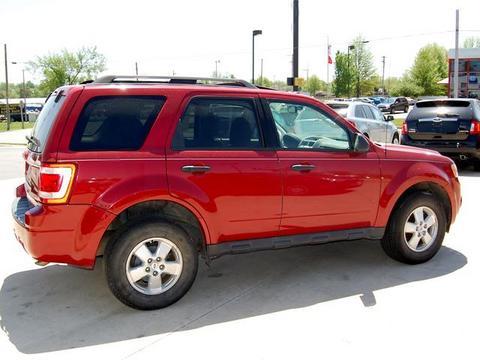 Ford Escape 2009 photo 1