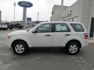 Ford Escape 2009 photo 2
