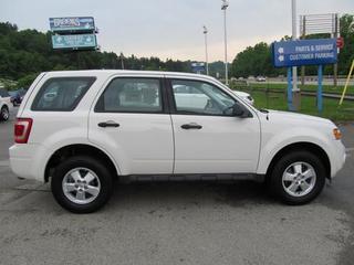 Ford Escape 2009 photo 3