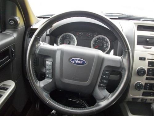 Ford Escape 2009 photo 1