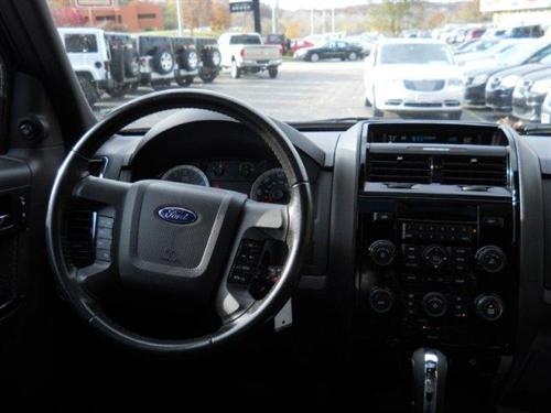 Ford Escape 2009 photo 2