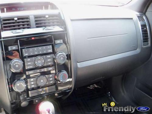 Ford Escape 2009 photo 1