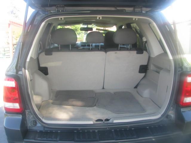 Ford Escape 2009 photo 3