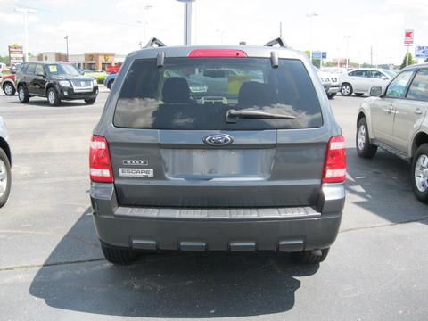 Ford Escape 2009 photo 1