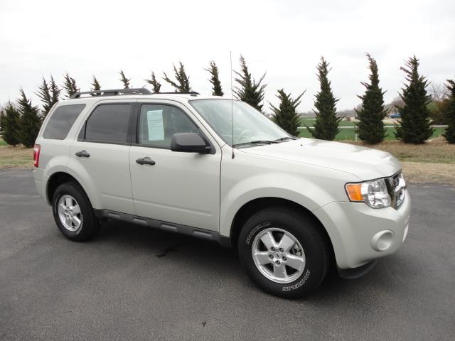 Ford Escape ESi Sport Utility