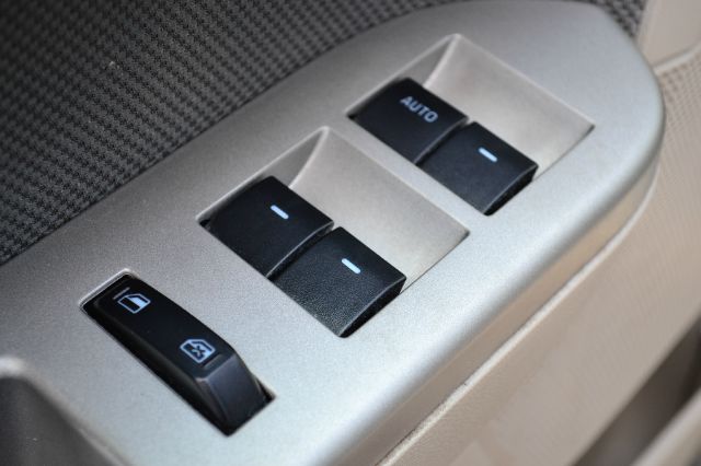 Ford Escape 2009 photo 19