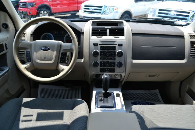 Ford Escape 2009 photo 22