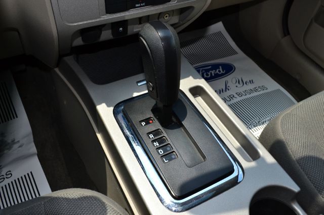 Ford Escape 2009 photo 4