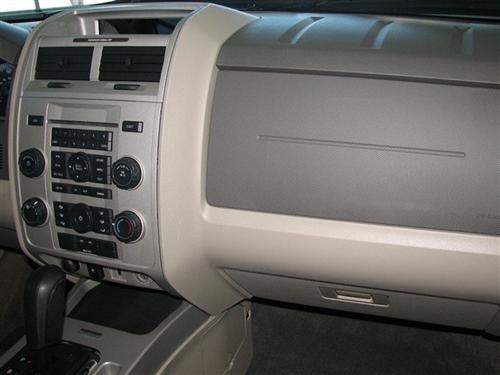 Ford Escape 2009 photo 2