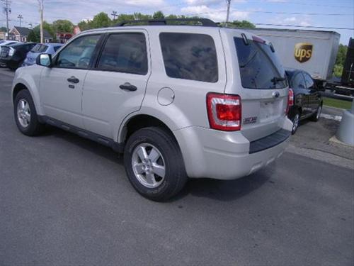 Ford Escape 2009 photo 3