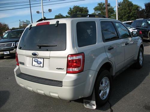 Ford Escape 2009 photo 2